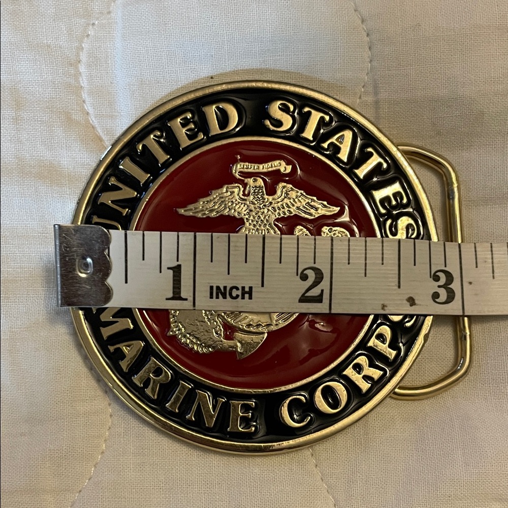 Vintage United States Marine Corps Red and Gold Belt Buckle - Picture 5 of 6